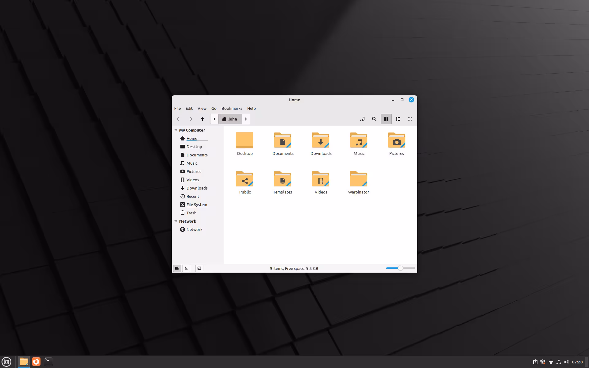 Linux Mint Cinnamon-desktop met Nemo bestandsverkenner